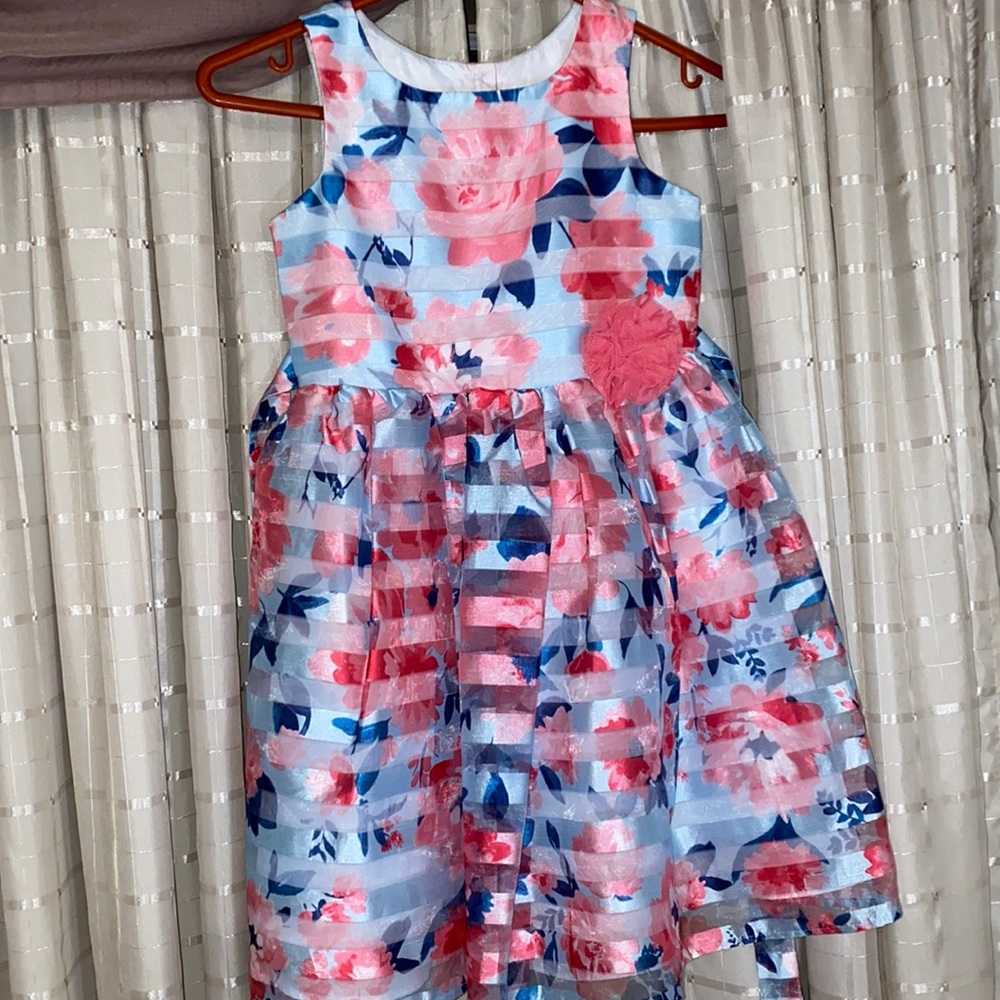 Beautiful size 6 dress